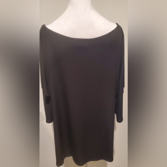 Eva Varro Black Asymmetrically Tiered Blouse in XL - Picture 3 of 4